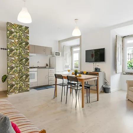 The Indy House By Lovelystay Guest house *