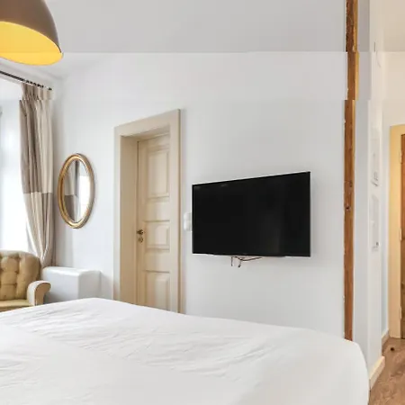The Indy House By Lovelystay Gasthof Lissabon